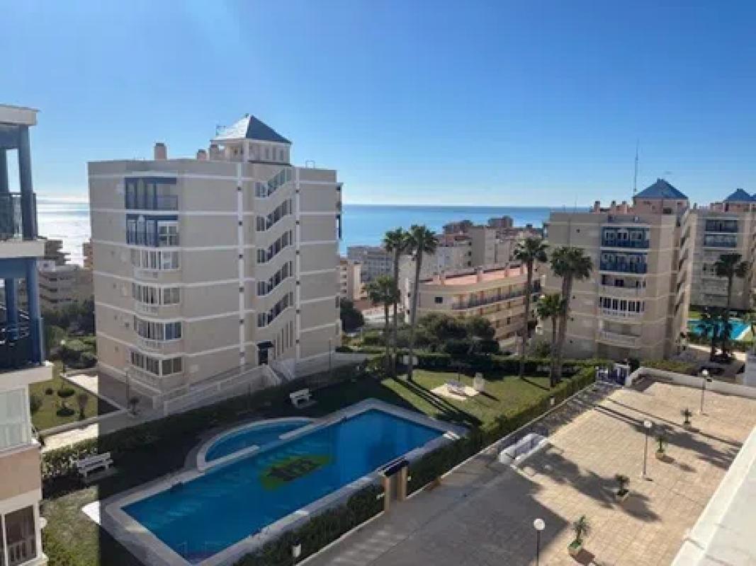 Venta de piso en Avenida Costa Blanca, 21, Elche / Elx
 photo 3