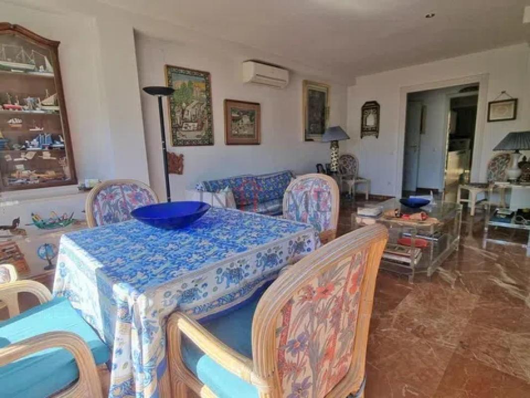 Продажа квартиры на Avenida Vicente Llorca Alós, Бенидорм
 photo 3