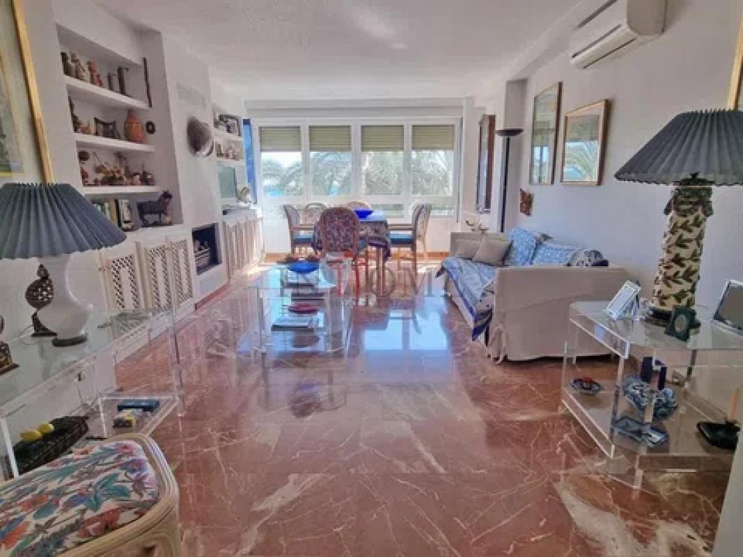 Продажа квартиры на Avenida Vicente Llorca Alós, Бенидорм
 photo 5