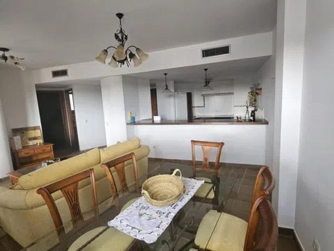 Продажа квартиры на Calle Mar Gruesa s/n, Торревьеха
 photo 4