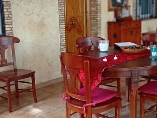 Casa independiente en avenida Asunción, 14 thumbnail 2