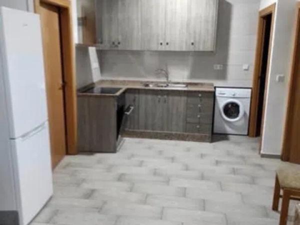 Venta de piso en Barrio Carrús Este, Elche / Elx
photo 1