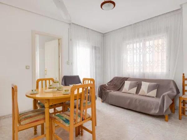 Sprzedaż mieszkania w Calle San Pascual, 277, Torrevieja
photo 1