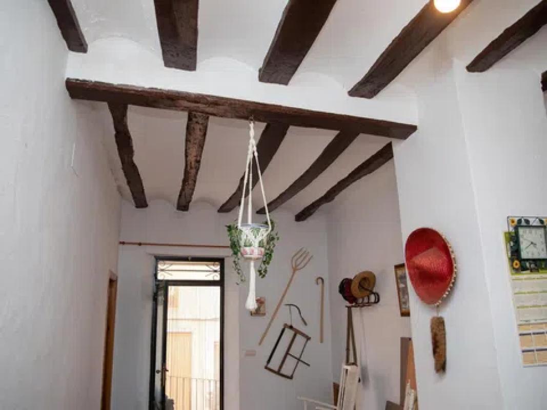 Sale of independent chalet in Cuatretondeta, Cuatretondeta
 photo 4