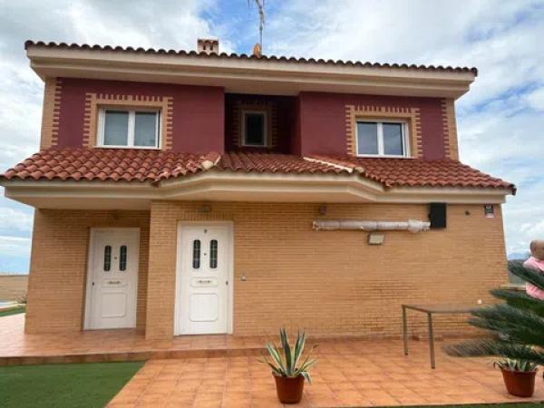 Casa independiente photo 1