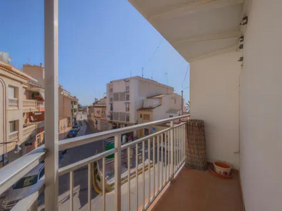 Продажа квартиры на Calle Sant Pere, Эль Кампельо
photo 1