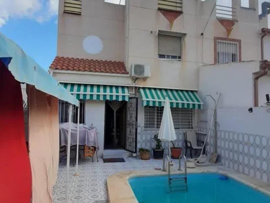 Venta de duplex en Barrio La Siesta - El Salado - Torreta, Torrevieja photo 2