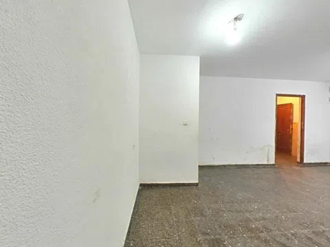 Venta de piso en Pasaje Poeta Balart, 1, Alicante / Alacant
photo 3