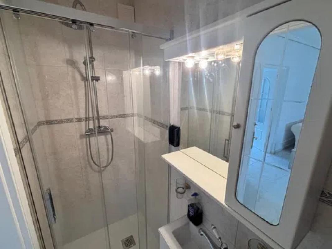 Properties for sale and rent in Spain photo 3
