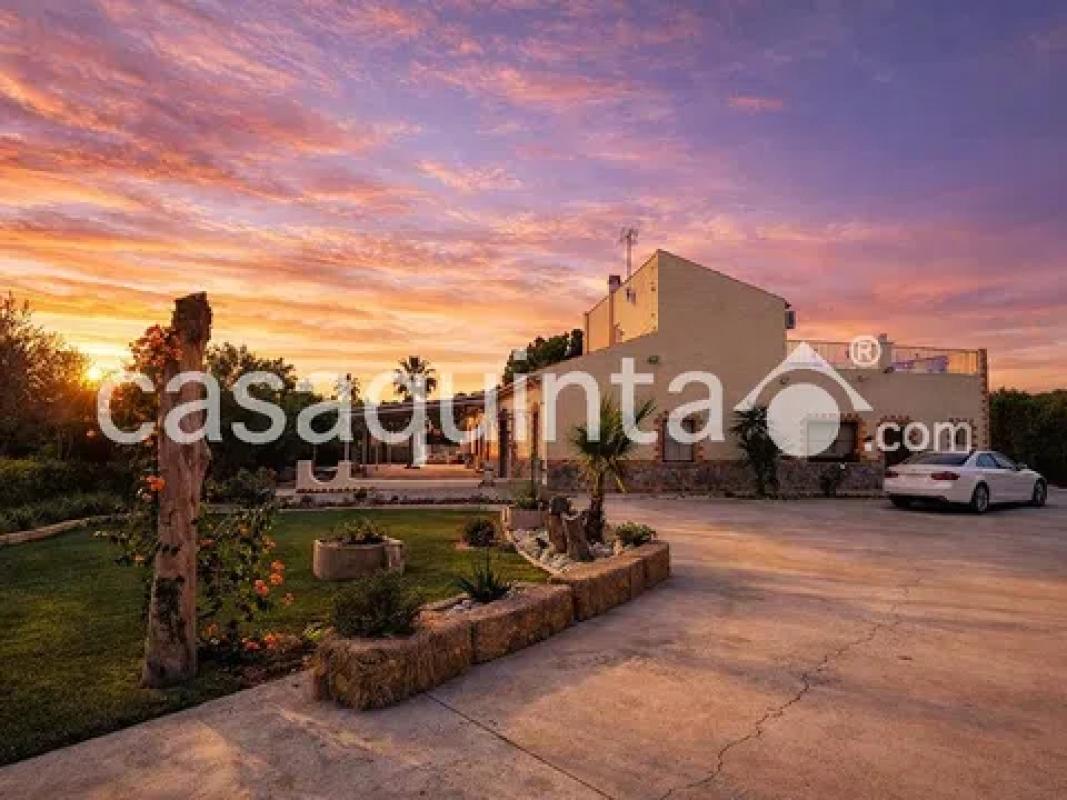 Venta de chalet independiente en Diseminado Cebadas, Dolores
photo 1