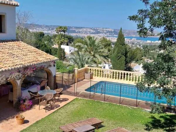 Independent chalet for sale in El Tosalet - Cap Marti, Jávea/Xàbia
photo 1