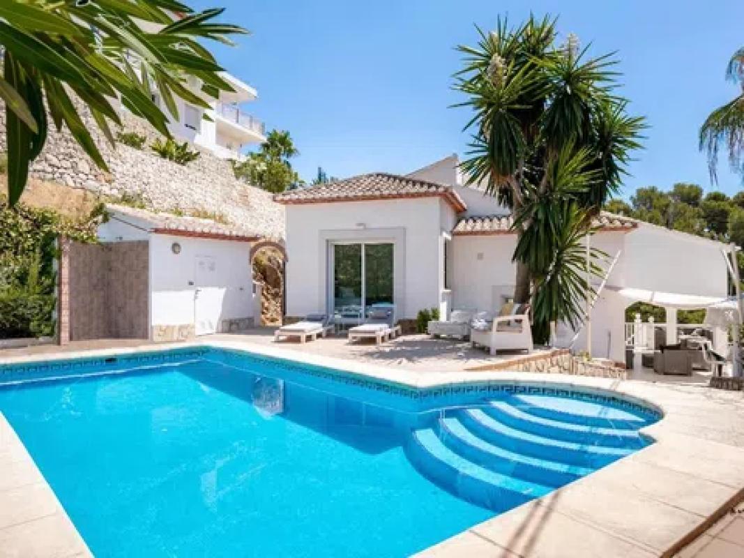 Sale of independent chalet in Puerto, Jávea/Xàbia
photo 1