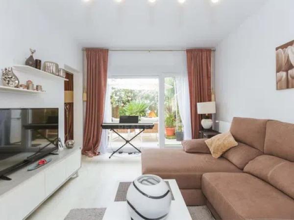 Chalet adosado photo 2