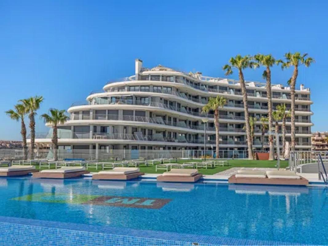 Venta de piso en Paseo Algeciras, Elche / Elx
 photo 2