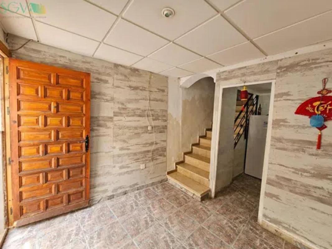 Недвижимость на продажу и в аренду в Испании photo 3
