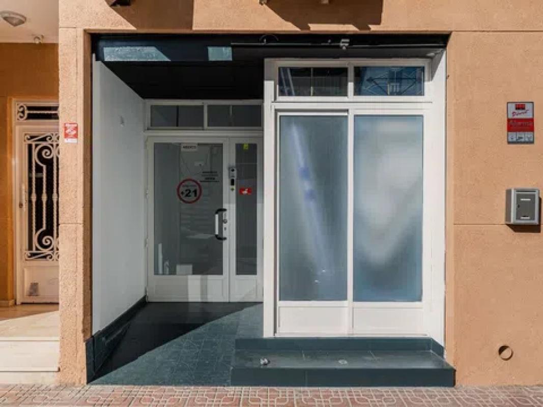 Propiedades en venta y alquiler en España photo 2