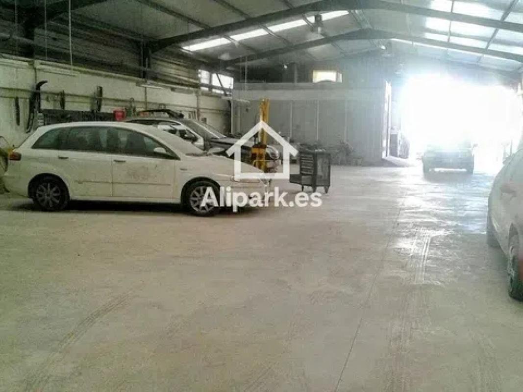 Propiedades en venta y alquiler en España photo 2