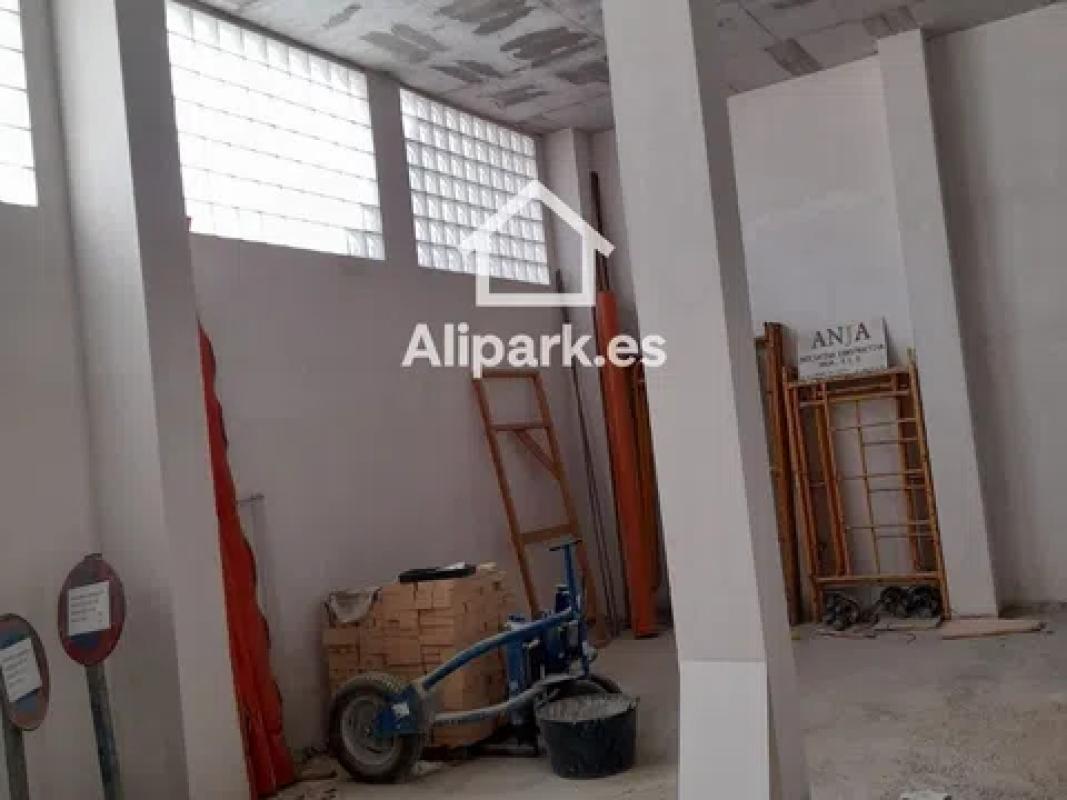 Propiedades en venta y alquiler en España photo 5