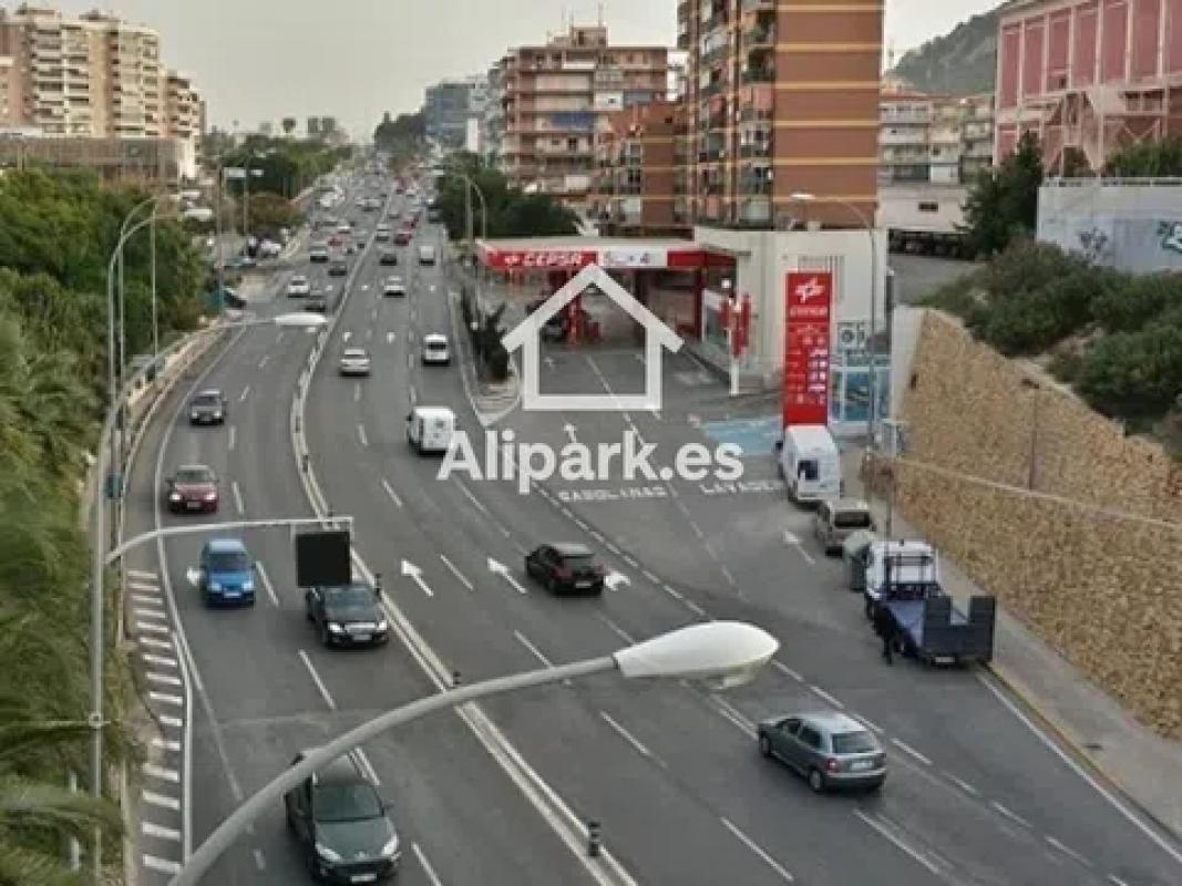 Propiedades en venta y alquiler en España photo 2