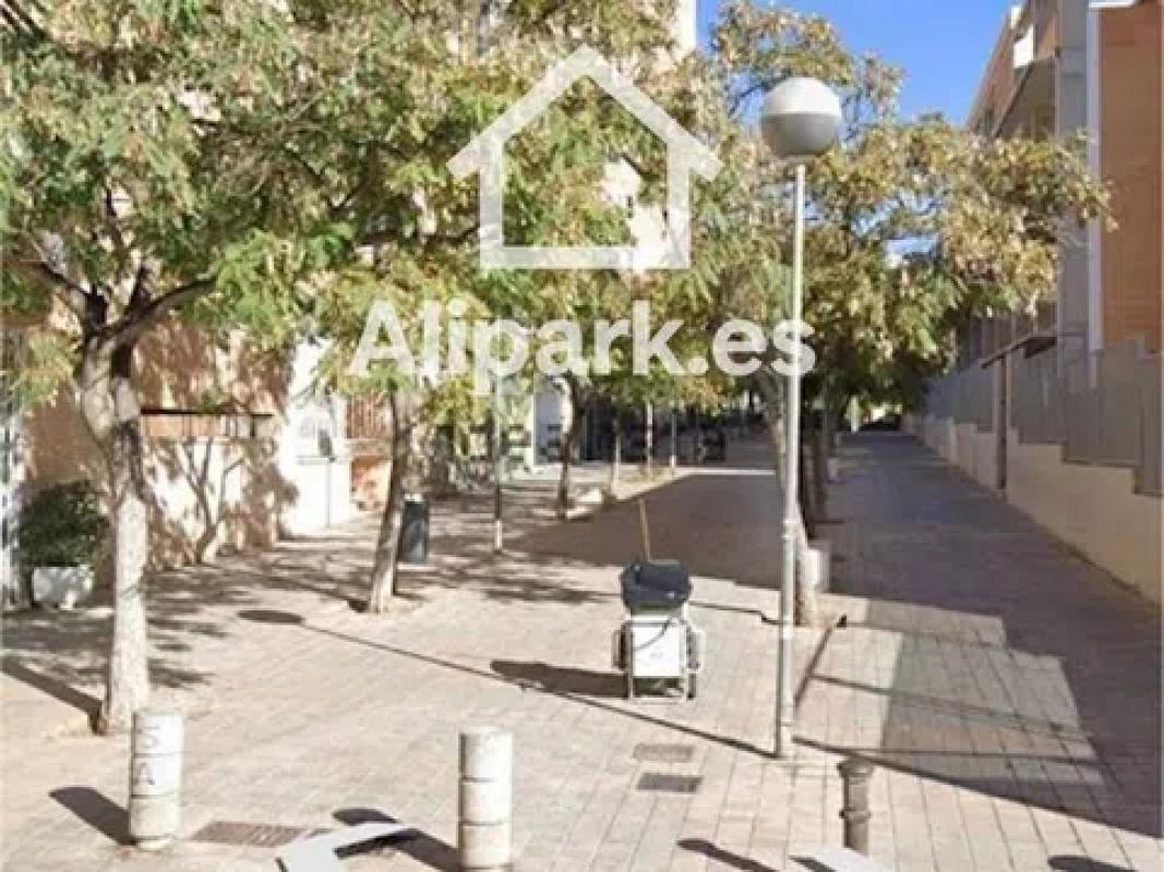 Propiedades en venta y alquiler en España photo 5