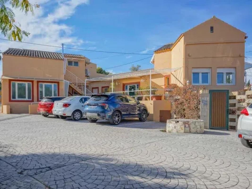 Properties for sale and rent in Spain photo 4