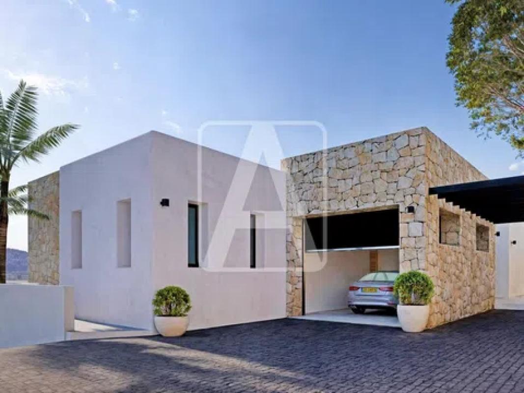 Obra nueva Villa Empedrola II en Calpe (Revista) photo 3