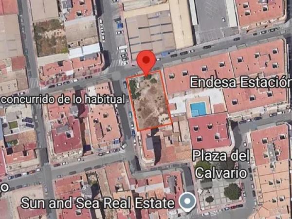 Terreno en calle del Tomillo, 16 photo 1