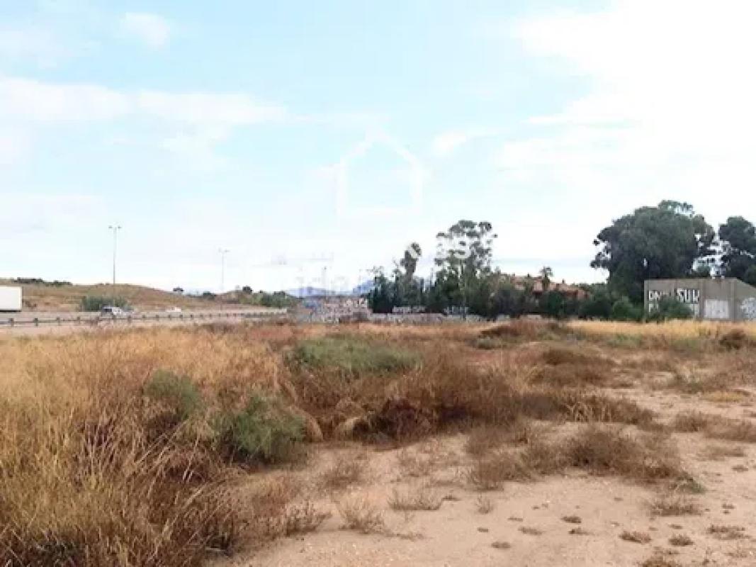Terreno en venta en Alicante / Alacant, Alicante photo 2