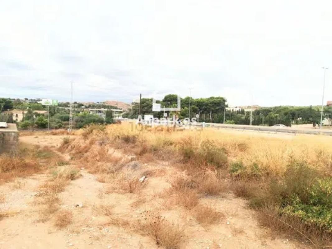 Terreno en venta en Alicante / Alacant, Alicante photo 4