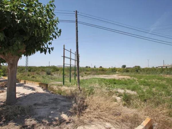 Terreno en calle Hermenegildo Maria Ruiz photo 2