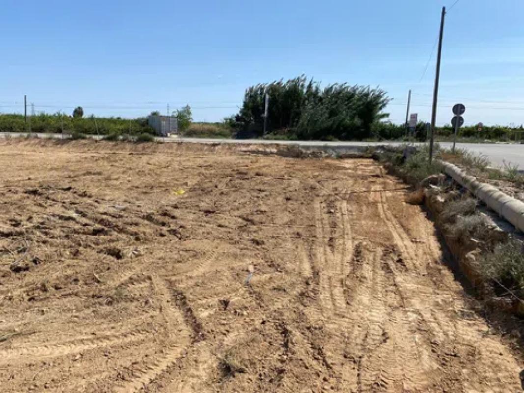 Terreno en venta en San Miguel de Salinas, Alicante photo 3