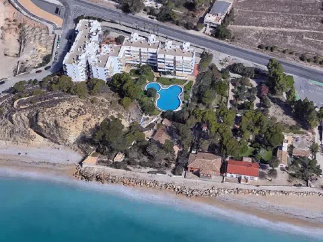 Terreno en venta en La Villajoyosa / Vila Joiosa, Alicante photo 3