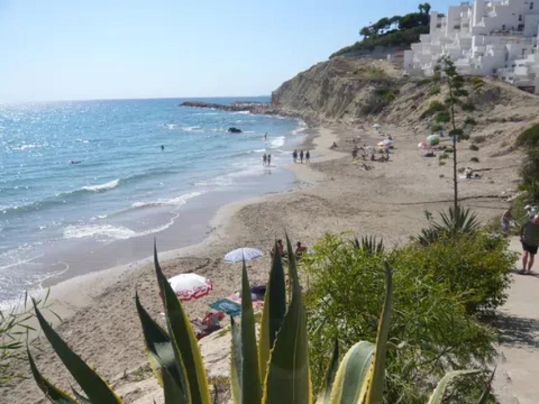 Land for sale in El Campello, Alicante photo 2