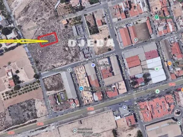 Terreno en calle del Olivo thumbnail 1