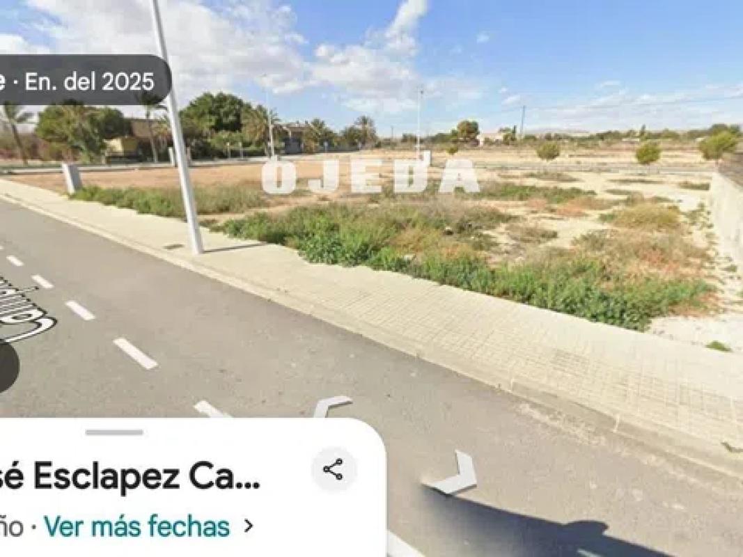 Terreno en venta en Elche / Elx, Alicante photo 4