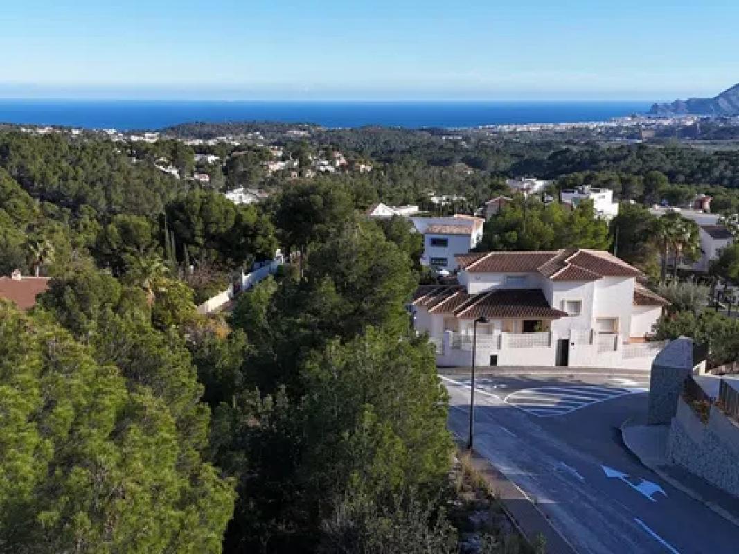 Land for sale in Altea, Alicante photo 1