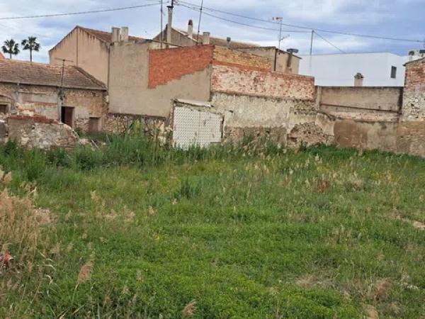 Terreno en calle Virgen de Belen thumbnail 1