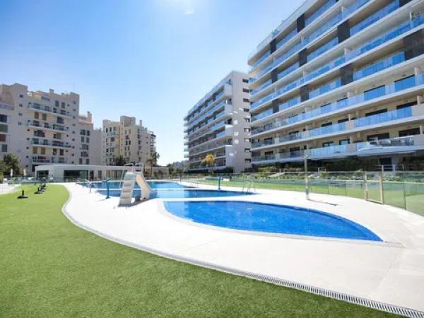 Sale of flat in Calle Violoncellista Vicente Perello, Alicante
 photo 2