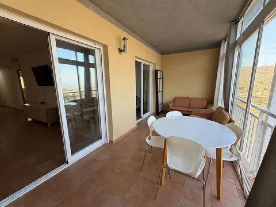 Продажа квартиры на Pueblo Acantilado - Lanuza, Эль Кампельо
 photo 2