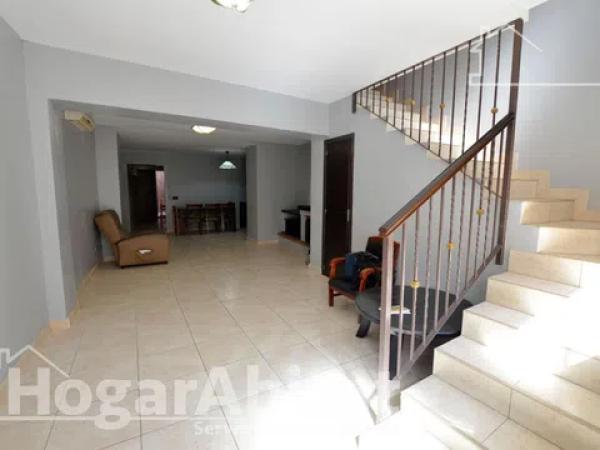Chalet adosado en calle Benimagrell photo 4