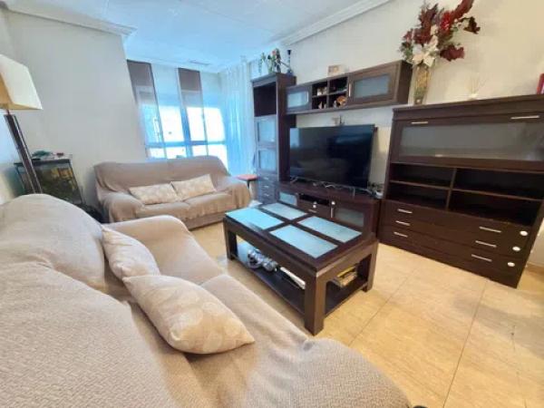 Sale of flat in Calle Pedro Aragonés, 37, Callosa de Segura
thumbnail 2
