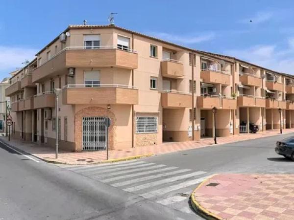 Частный шале на продаже в  Calle Vega Baja, Хаkarilla photo 1