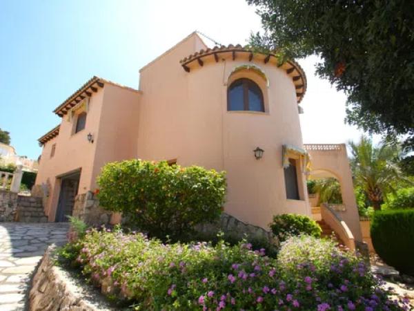 Chalet wolnostojący na sprzedaż w Cala Advocat - Baladrar, Benissa photo 1
