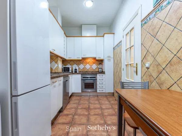Sale of flat in Calle Gerona, Alicante
 photo 4