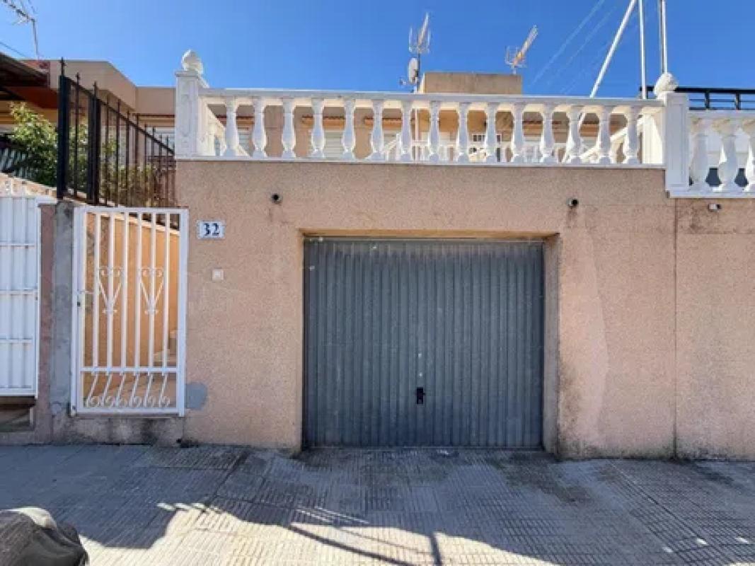 Sale of townhouse in  Avenida Asia , Gran Alacant photo 4