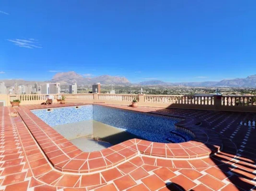 Продажа отдельного шале в Barrio Zona Sierra Helada, Бенидорм photo 4