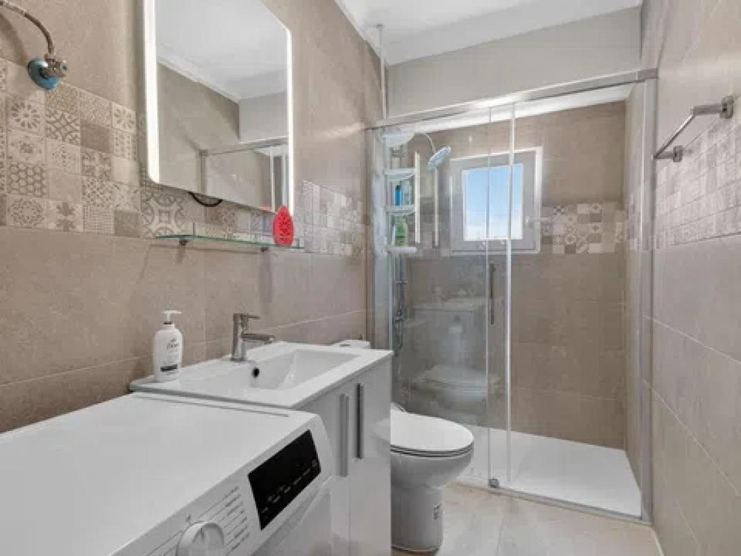Venta de piso en Calle Cala, Torrevieja
photo 3