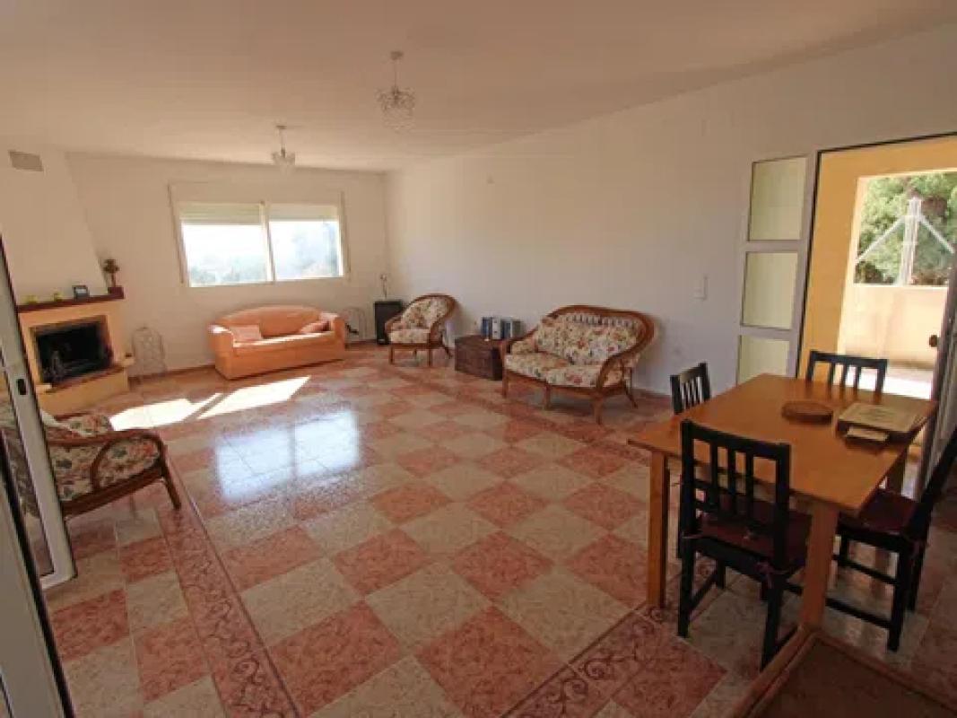 Продажа отдельного шале в  Tormos, Тормос photo 4