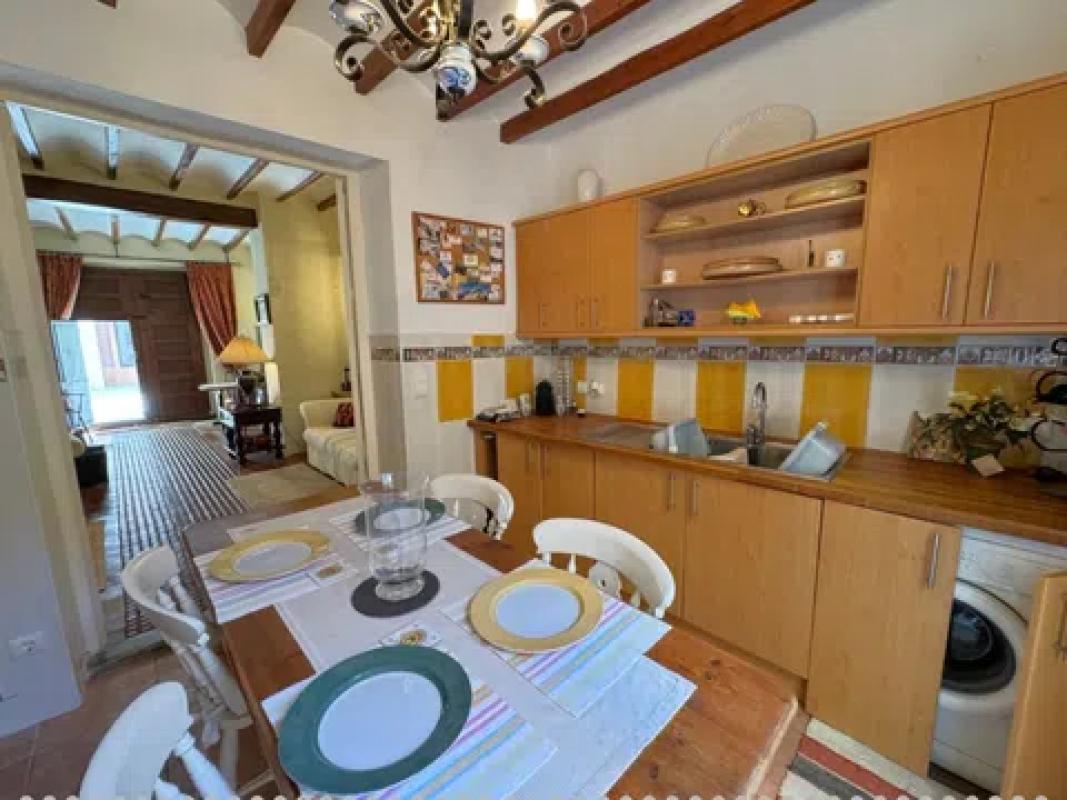 Продажа таунхауса в Calle Castell, 1 , Тормос photo 3