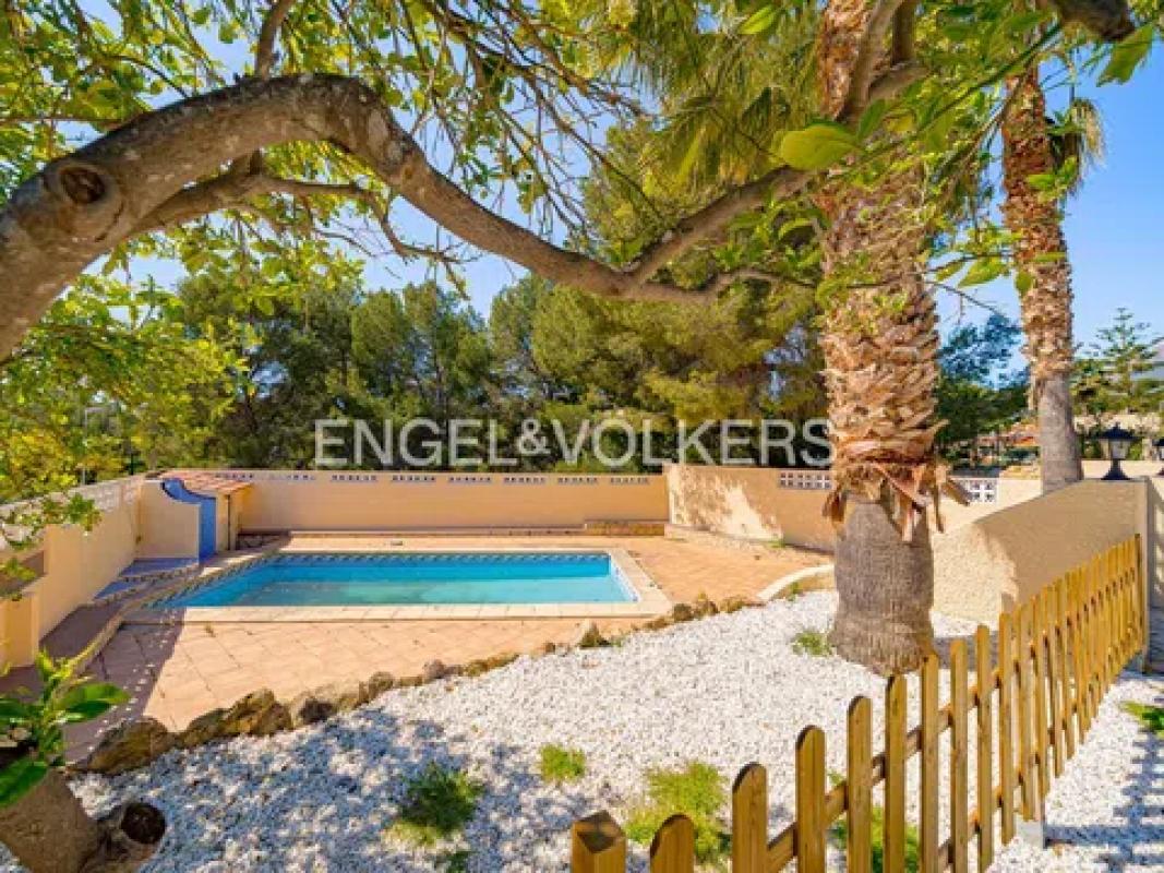 Venta de chalet independiente en Calle Castanyers Bh, La Nucia
photo 2